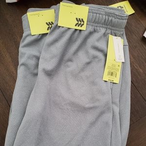 Boy's mesh shorts NWT